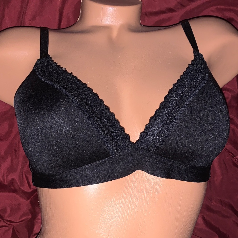 Dobreva and Prima Valentina 34B soft padded cup - wireless cream and black - Picture 2 of 13
